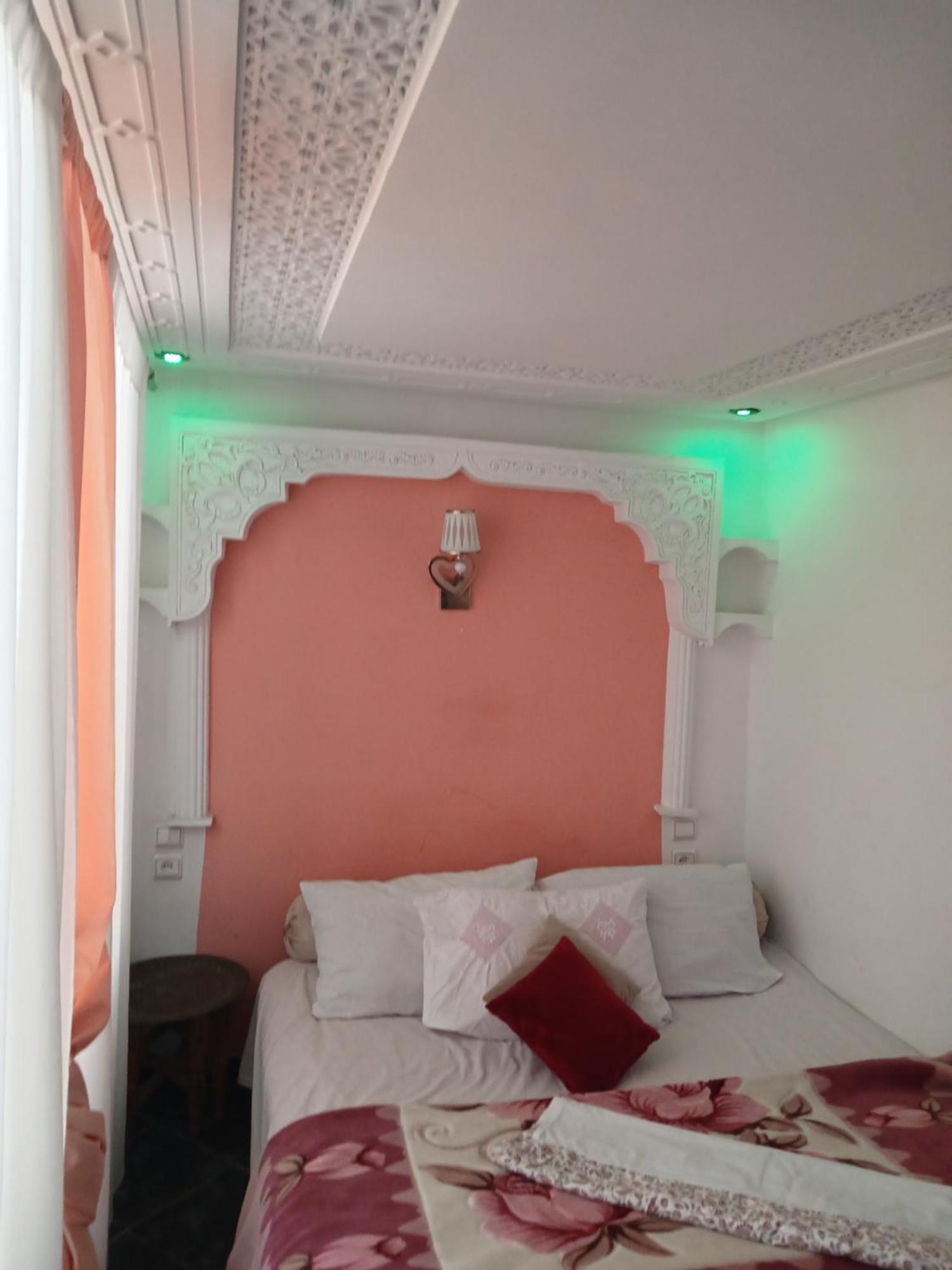 Studio Amine Avec Une Terasse Privee Рабат Номер фото